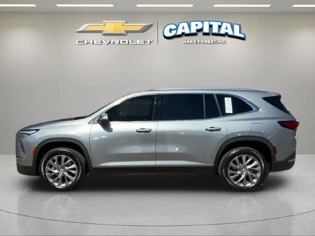 2025 Buick Enclave Preferred FWD