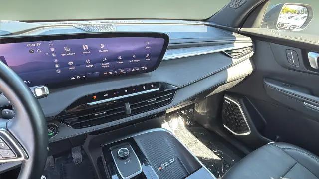 2025 Buick Enclave Preferred FWD