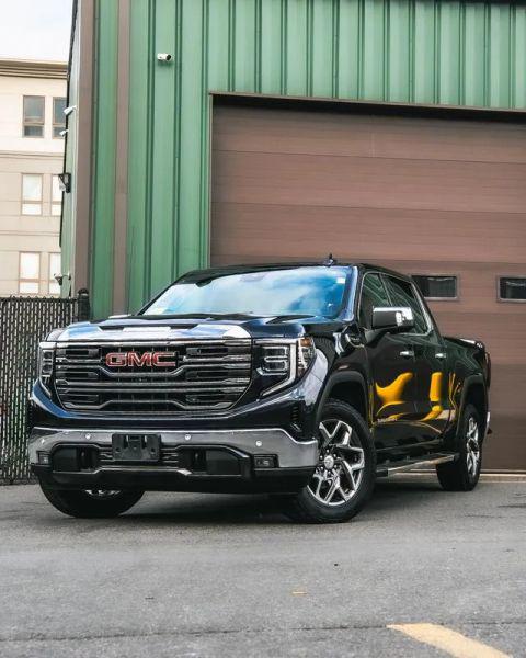 2024 GMC Sierra 1500 4WD Crew Cab Short Box SLT for sale in Malden, MA
