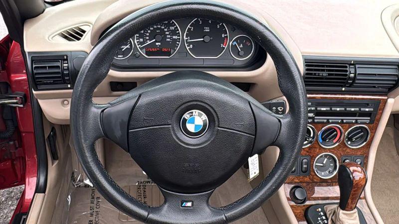 2001 BMW Z3 2.5i