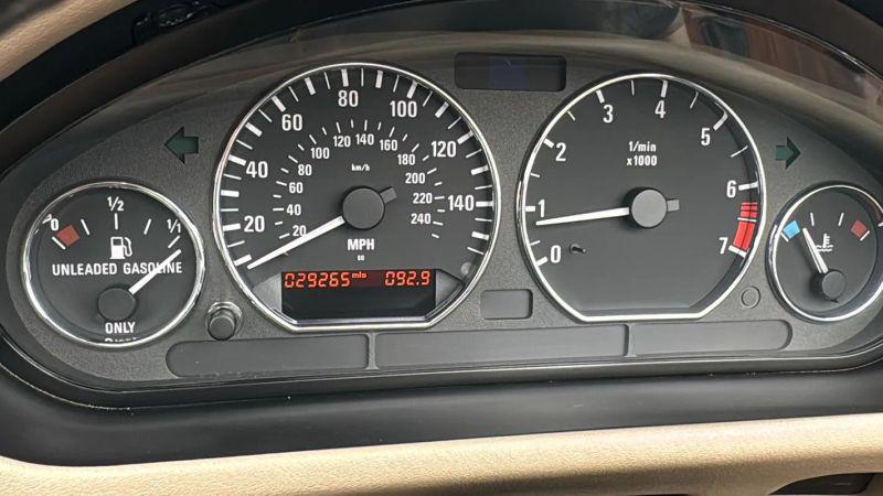2001 BMW Z3 2.5i