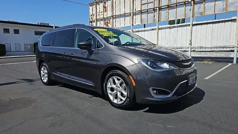 2017 Chrysler Pacifica Touring-L for sale in La Habra, CA