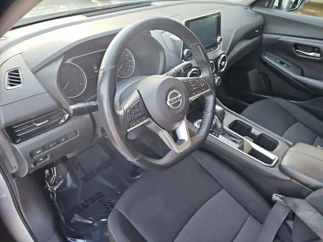 2022 Nissan Sentra SV Xtronic CVT