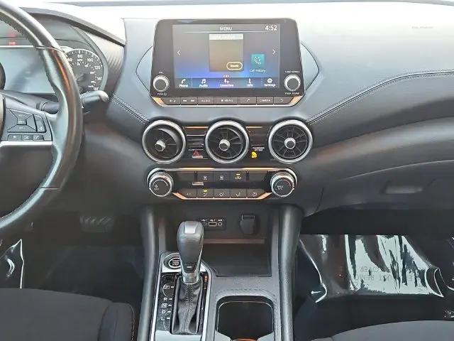 2022 Nissan Sentra SV Xtronic CVT