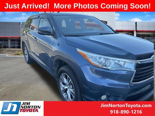2015 Toyota Highlander LE Plus V6 for sale in Tulsa, OK