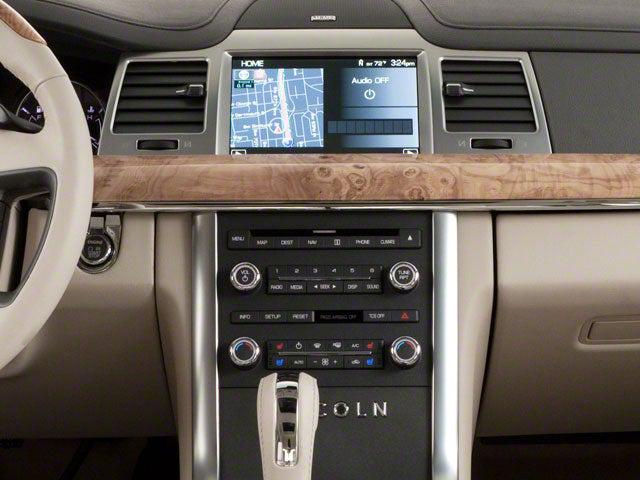 2010 Lincoln MKS photo 11 of 21