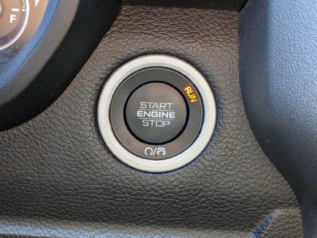 2021 Ram 1500 Big Horn Crew Cab 4x4 57 Box