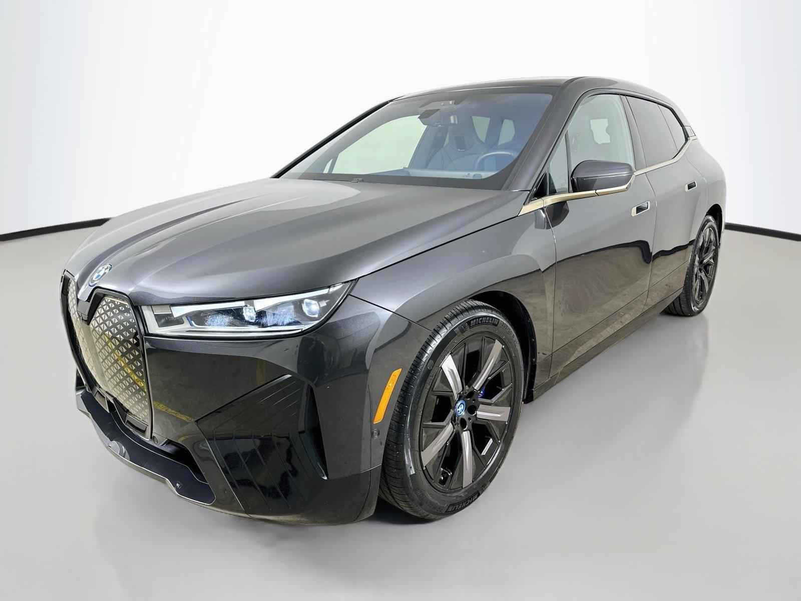 /2023 BMW iX