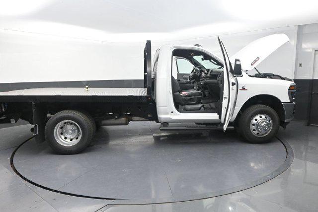 2026 Ram 3500 Tradesman/Big Horn