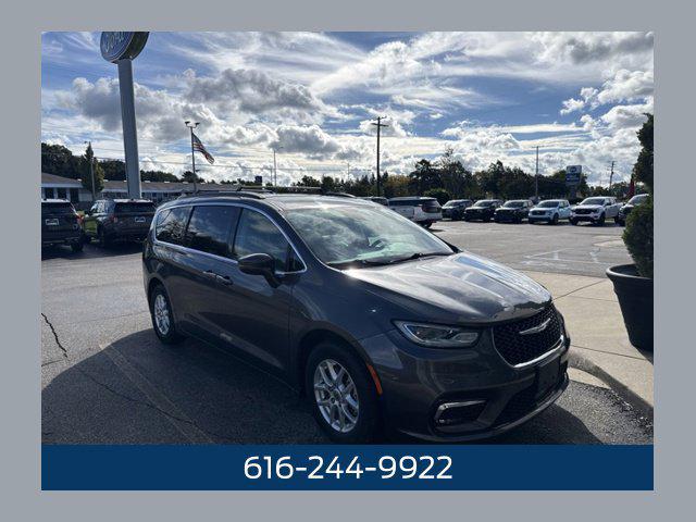 2022 Chrysler Pacifica Touring L for sale in Grand Haven, MI