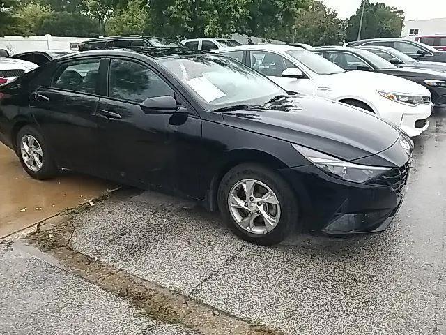 2023 Hyundai Elantra SE for sale in Quincy, IL