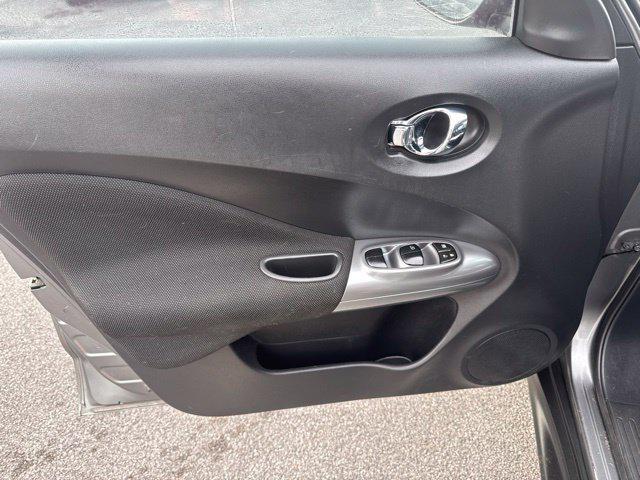 2011 Nissan JUKE S