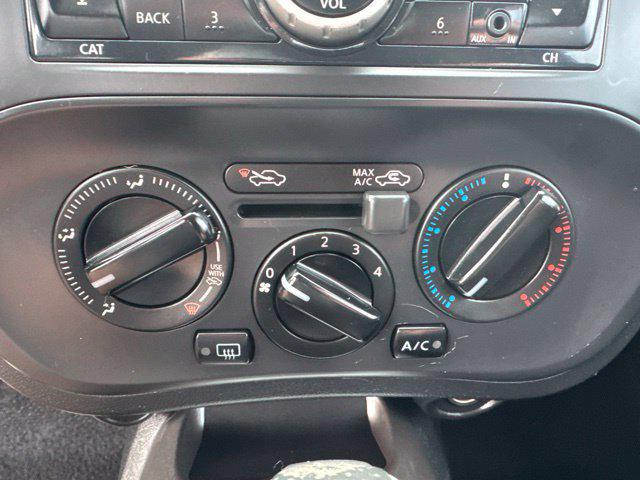 2011 Nissan JUKE S