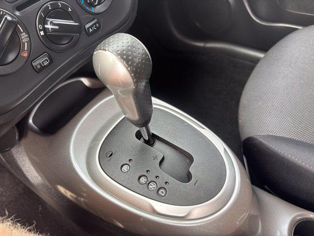 2011 Nissan JUKE S
