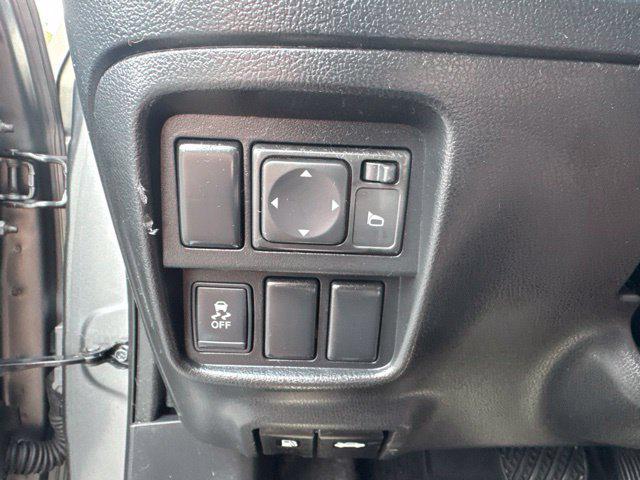2011 Nissan JUKE S