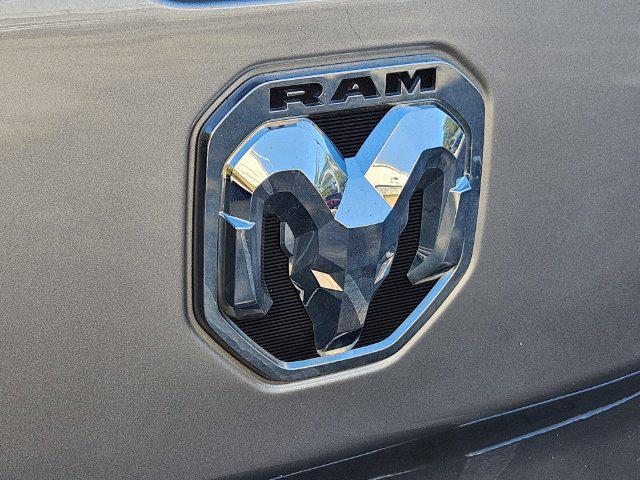 2022 Ram 1500 Big Horn Quad Cab 4x4 64 Box