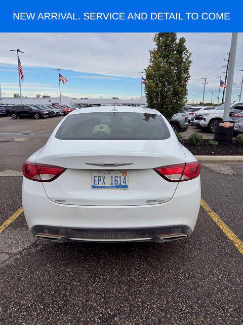 2015 Chrysler 200 C