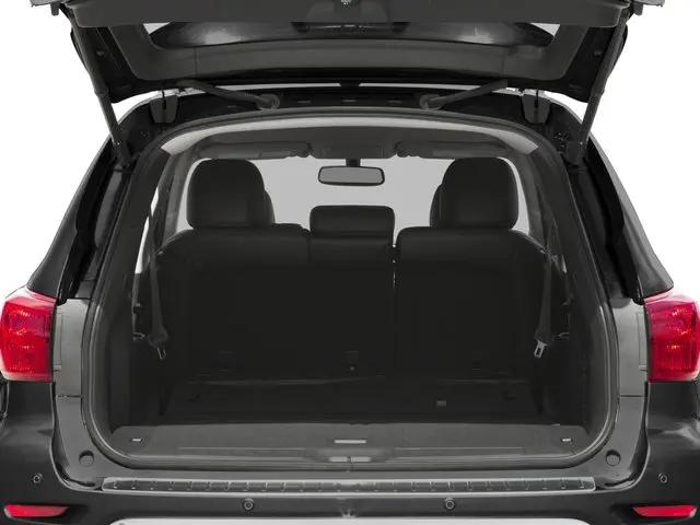 2017 Nissan Pathfinder SL
