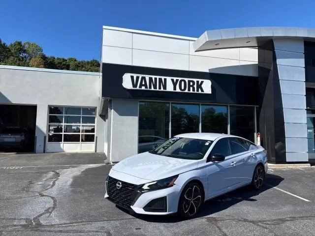 2023 Nissan Altima SR FWD for sale in Asheboro, NC