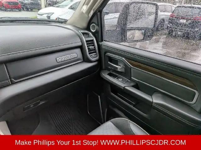 2024 Ram 3500 Laramie Crew Cab 4x4 8 Box