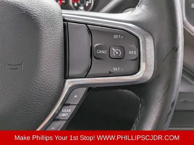 2024 Ram 3500 Laramie Crew Cab 4x4 8 Box