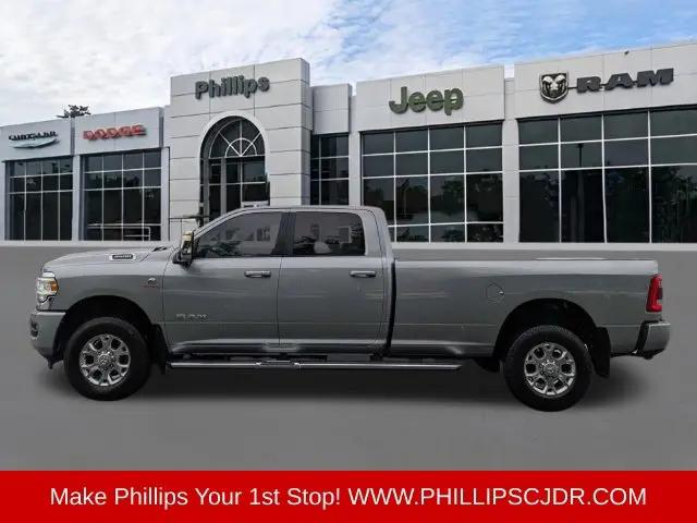 2024 Ram 3500 Laramie Crew Cab 4x4 8 Box