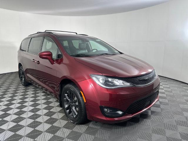 2020 Chrysler Pacifica AWD Launch Edition 2020 Chrysler Pacifica AWD Launch Edition
