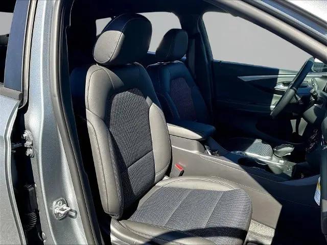 2026 Buick NV Preferred FWD