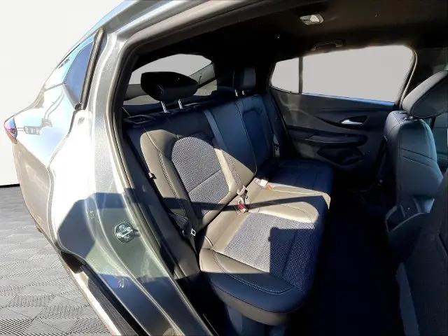2026 Buick NV Preferred FWD