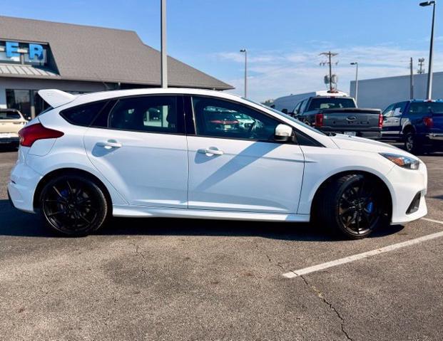 2016 Ford Focus Base