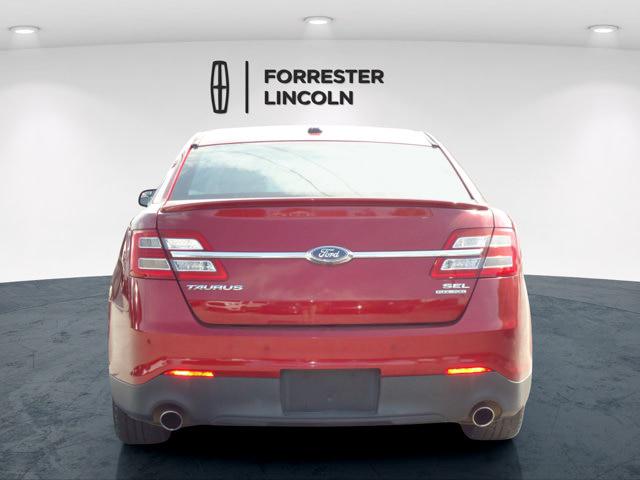 2016 Ford Taurus SEL