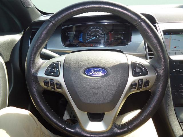 2016 Ford Taurus SEL