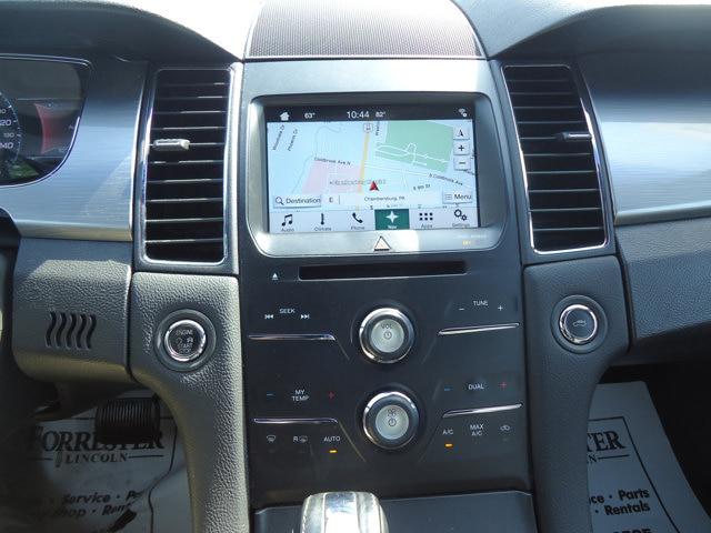 2016 Ford Taurus SEL