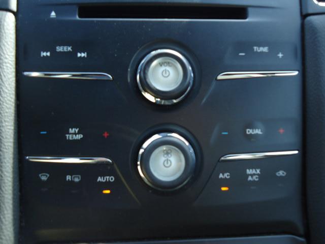2016 Ford Taurus SEL