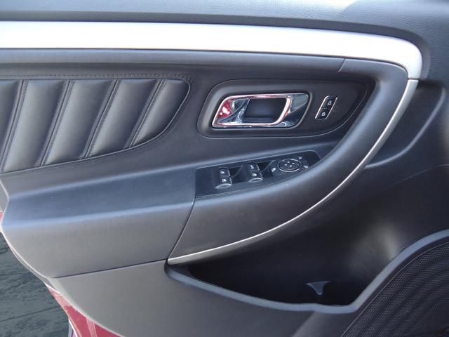 2016 Ford Taurus SEL