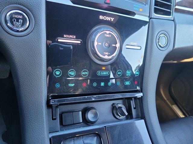 2017 Ford Taurus Limited