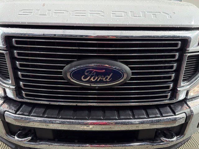 2022 Ford F-350 LARIAT
