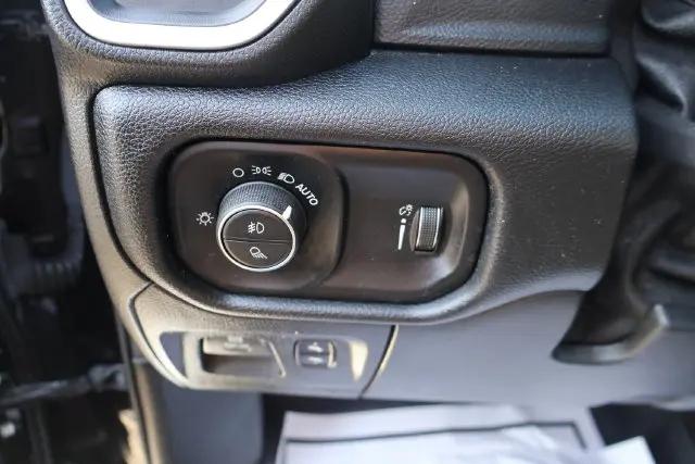 2020 Ram 1500 Big Horn Quad Cab 4x4 64 Box