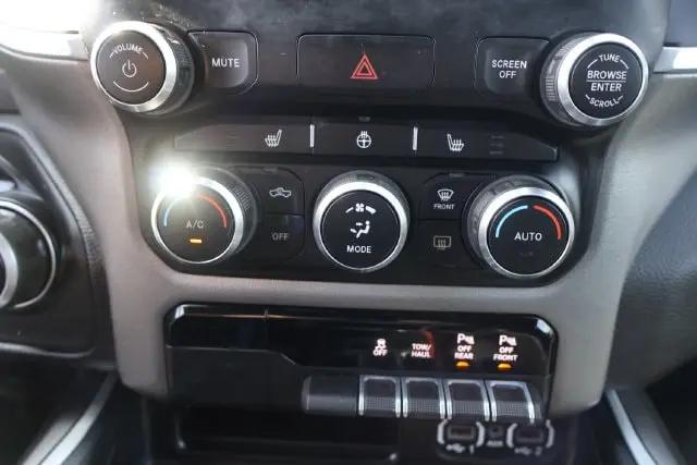 2020 Ram 1500 Big Horn Quad Cab 4x4 64 Box