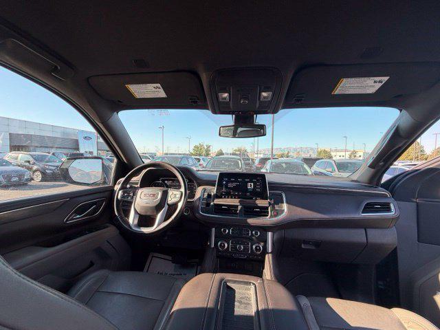 2021 GMC Yukon XL 4WD SLT