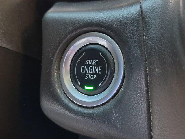 2021 GMC Yukon XL 4WD SLT