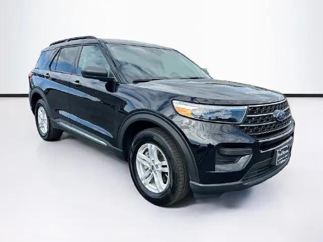 2023 Ford Explorer XLT for sale in Roslyn, PA