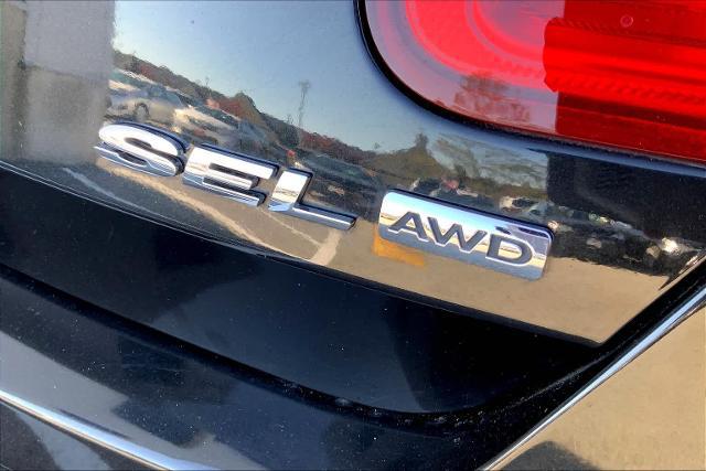 2010 Ford Taurus SEL