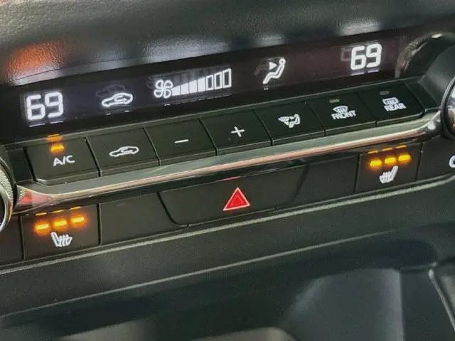 2025 Mazda Mazda3 2.5 S Carbon Edition