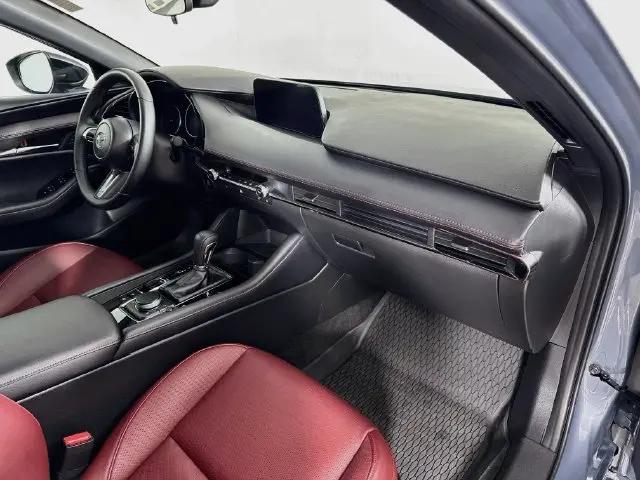 2025 Mazda Mazda3 2.5 S Carbon Edition