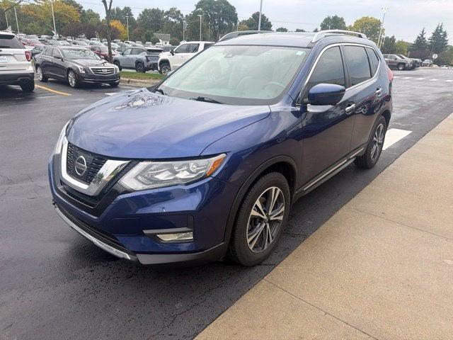 2017 Nissan Rogue SL for sale in Grand Blanc, MI