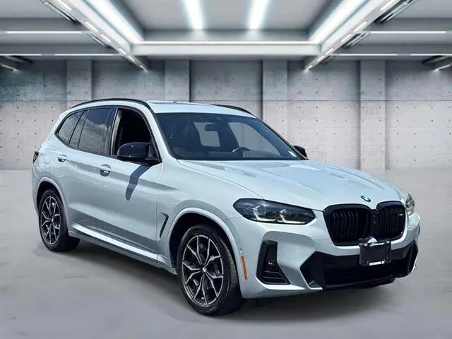 2024 BMW X3 M40i
