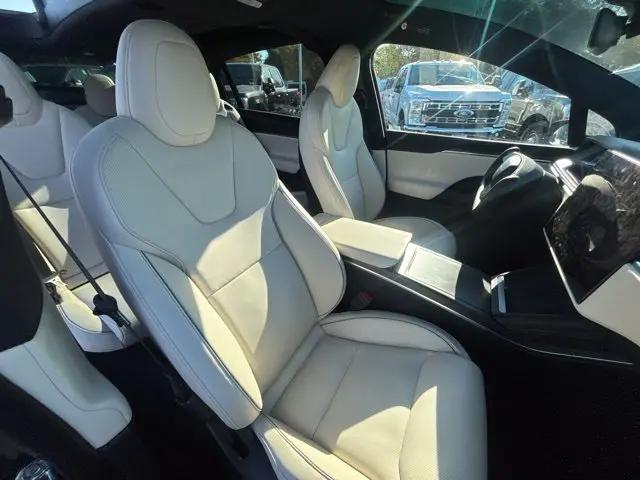 2024 Tesla Model X Plaid Tri Motor All-Wheel Drive