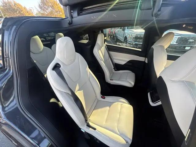 2024 Tesla Model X Plaid Tri Motor All-Wheel Drive