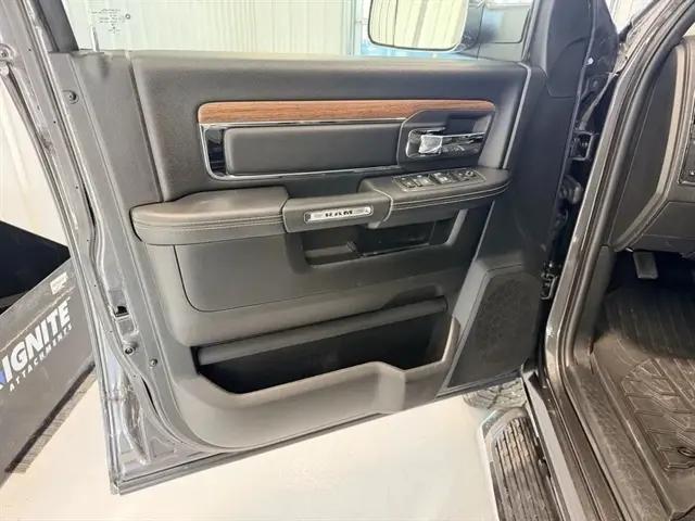 2018 Ram 2500 Laramie Crew Cab 4x4 8 Box